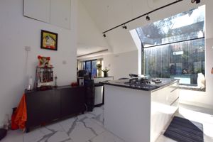 Photo 33- click for photo gallery